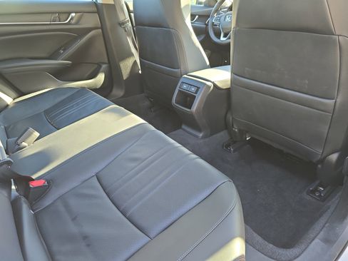 Certified 2022 Honda Accord Sport Special Edition image 11