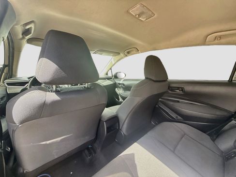 Used 2022 Toyota Corolla LE FWD image 23