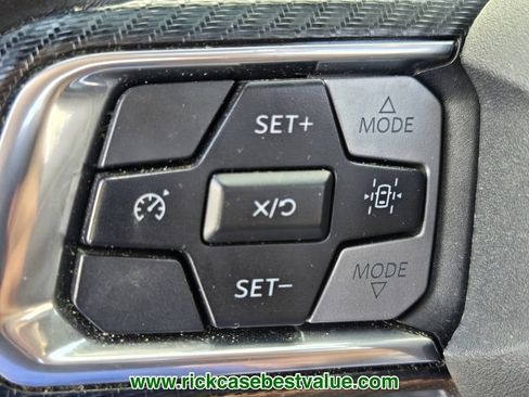Used 2024 Ford Mustang Premium RWD image 23