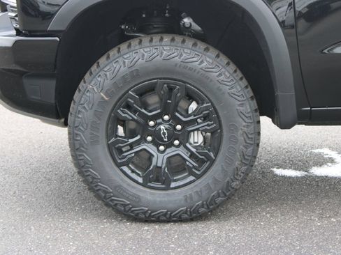 New 2026 Chevrolet Silverado 1500 ZR2 AWD/4WD image 18