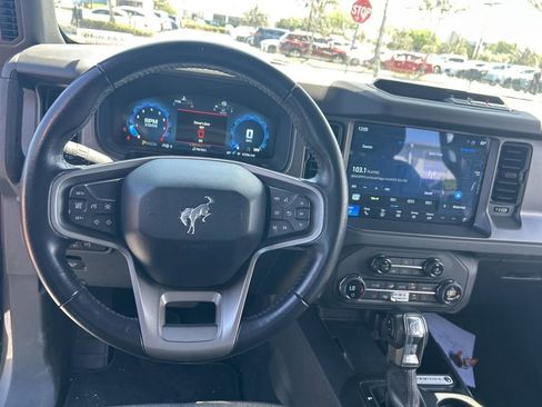 Used 2025 Ford Bronco Big Bend image 17