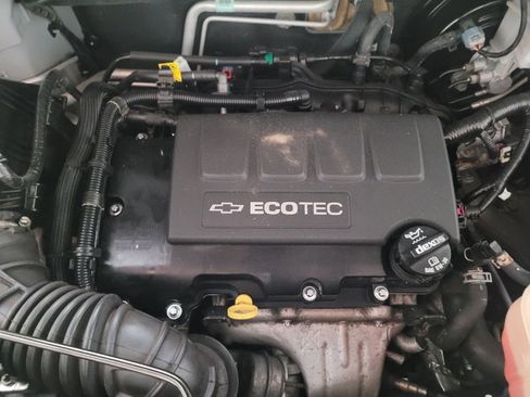 Used 2017 Chevrolet Trax LT w/ LT Convenience Package image 30