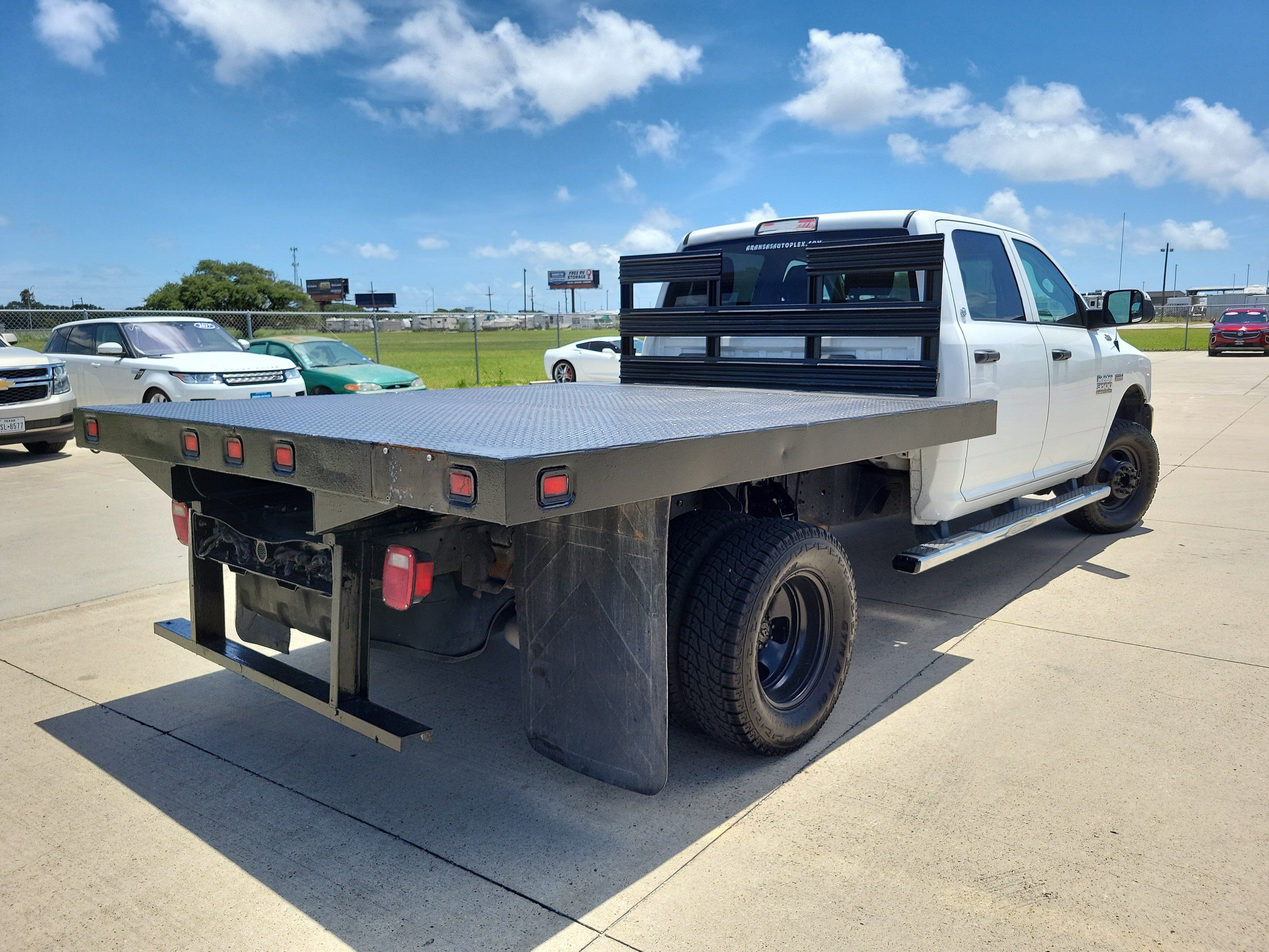 Used 2018 RAM 3500 Tradesman RWD image 5