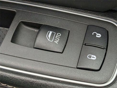 Used 2022 RAM 2500 Laramie image 35