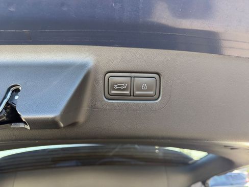 Used 2025 Hyundai Santa Fe SEL image 23