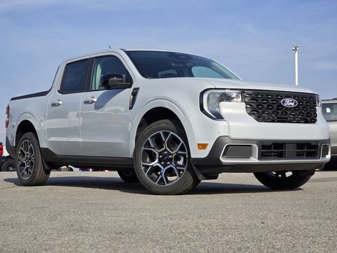 New 2026 Ford Maverick Lariat w/ 4K Tow Package image 33