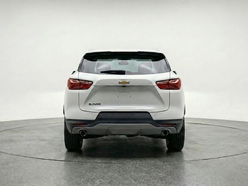 Used 2025 Chevrolet Blazer LT FWD image 7