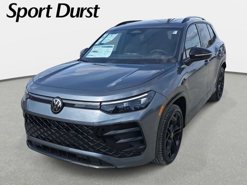 New 2026 Volkswagen Tiguan SE R-Line image 1