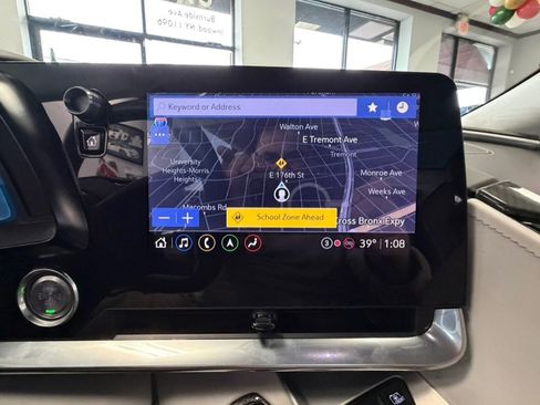 Used 2024 Chevrolet Corvette Stingray Premium Conv w/ 3LT image 59