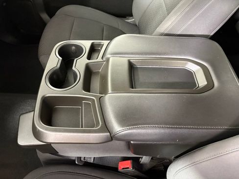 Used 2020 Chevrolet Silverado 1500 Custom w/ Custom Value Package RWD image 28