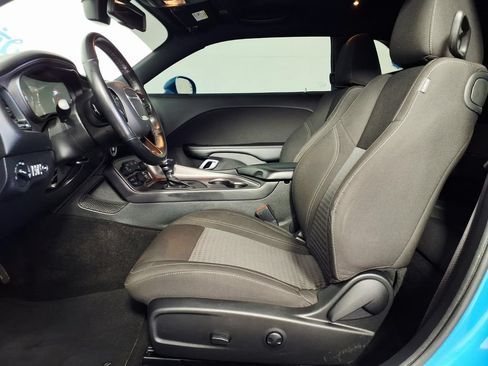 Used 2023 Dodge Challenger SXT w/ Blacktop Package RWD image 8
