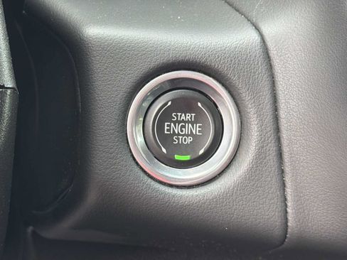 Used 2021 GMC Yukon SLT w/ SLT Luxury Plus Package RWD image 8