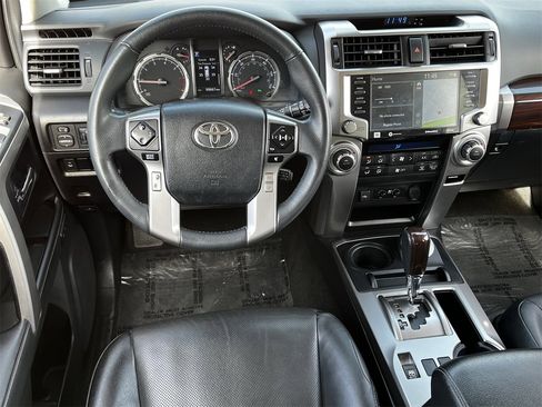 Used 2021 Toyota 4Runner Limited image 10