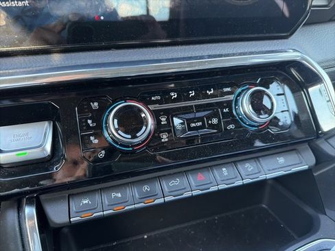 Used 2024 GMC Sierra 1500 Denali image 58