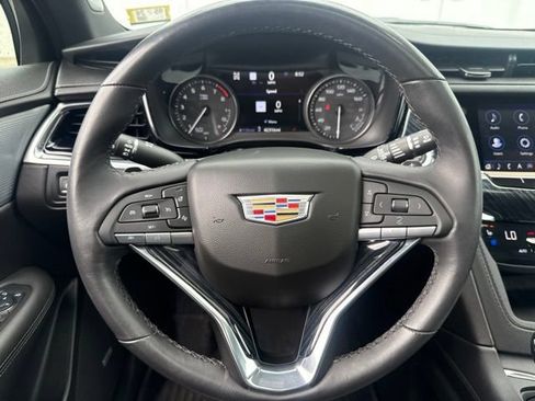 Certified 2023 Cadillac XT6 Premium Luxury w/ Technology Package AWD/4WD image 18