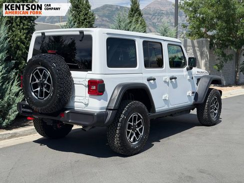 Used 2026 Jeep Wrangler Unlimited Rubicon AWD/4WD image 8