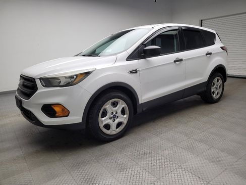 Used 2018 Ford Escape S image 2
