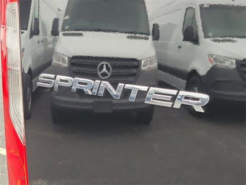 New 2024 Mercedes-Benz Sprinter 2500 image 24