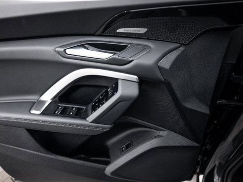 Certified 2025 Audi Q5 Premium w/ Premium Plus AWD/4WD image 14