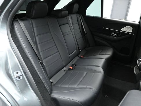 Used 2023 Mercedes-Benz GLE 450 4MATIC w/ AMG Line Exterior image 19