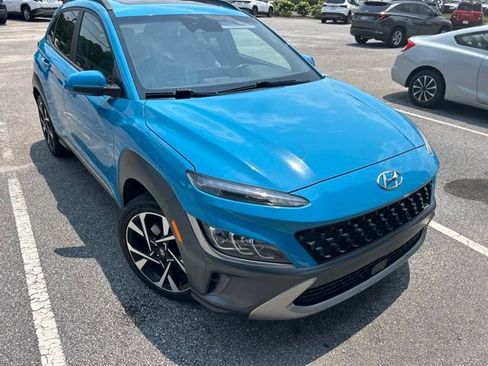 Used 2022 Hyundai Kona Limited FWD image 1