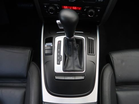 Used 2010 Audi A5 2.0T Premium Plus AWD/4WD image 18