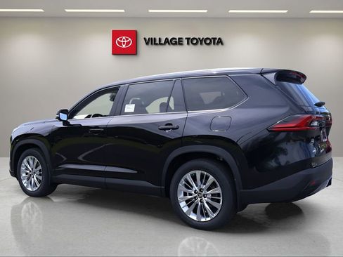 New 2026 Toyota Grand Highlander AWD image 3