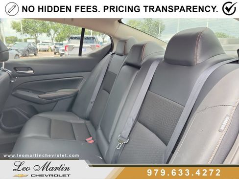 Used 2022 Nissan Altima 2.5 SR FWD image 8