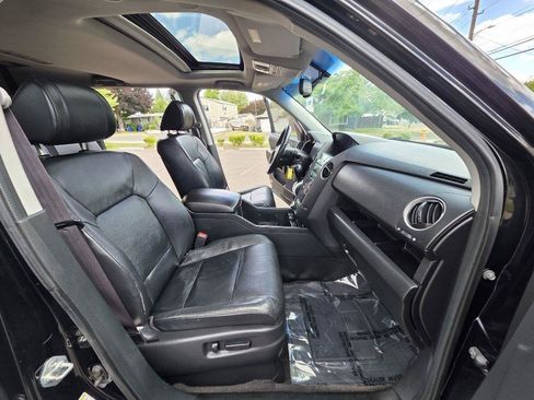 Used 2009 Honda Pilot Touring image 16