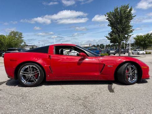 Used 2008 Chevrolet Corvette Z06 w/ Preferred Equipment Group RWD image 14