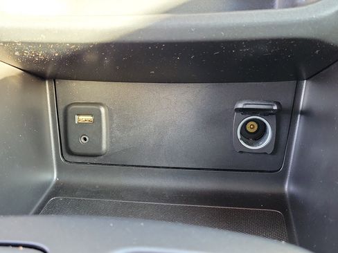 Used 2017 Chevrolet Colorado W/T w/ WT Convenience Package image 30