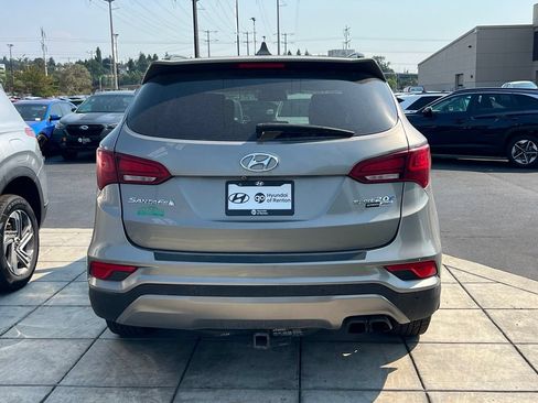Used 2017 Hyundai Santa Fe Sport w/ 2.0T Ultimate Tech Package 05 AWD/4WD image 6