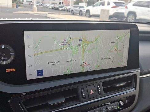 Used 2024 Lexus ES 350 Ultra Luxury image 17