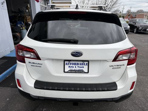 Used 2017 Subaru Outback 2.5i Touring w/ Popular Package #5A image 10