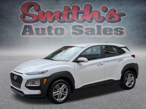 Used 2021 Hyundai Kona SE w/ Cargo Package image 3