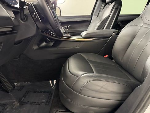 Used 2023 Land Rover Range Rover Sport SE AWD/4WD image 13