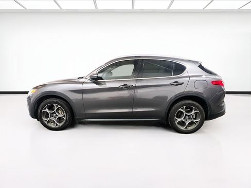 Used 2018 Alfa Romeo Stelvio Ti image 23