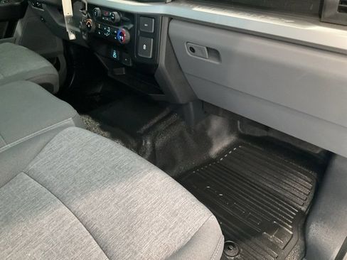Used 2025 Ford F250 XL w/ XL Driver Assist Package image 25