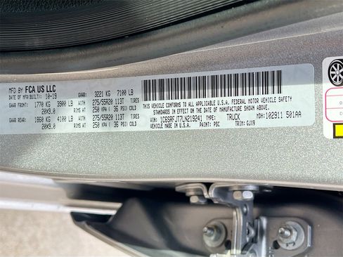 Used 2020 RAM 1500 Laramie image 33