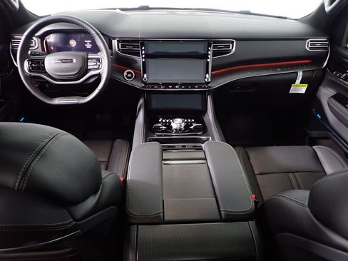 New 2026 Jeep Grand Wagoneer Summit AWD/4WD image 38