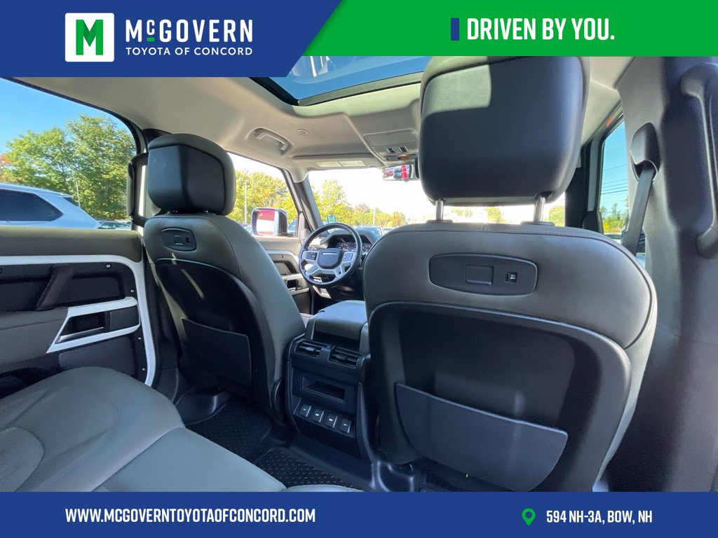 Used 2020 Land Rover Defender 110 HSE AWD/4WD image 27