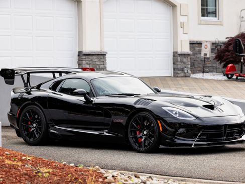 Used 2017 Dodge Viper GTC w/ ACR Package RWD image 4