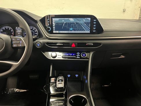 Used 2023 Hyundai Sonata SEL FWD image 18