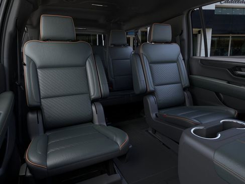 New 2026 GMC Yukon XL AT4 w/ LPO, Floor Liner Package image 19