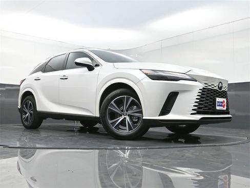 Used 2023 Lexus RX 350h image 25