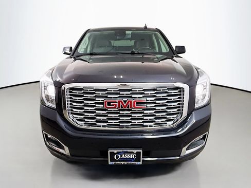 Used 2020 GMC Yukon Denali RWD image 2