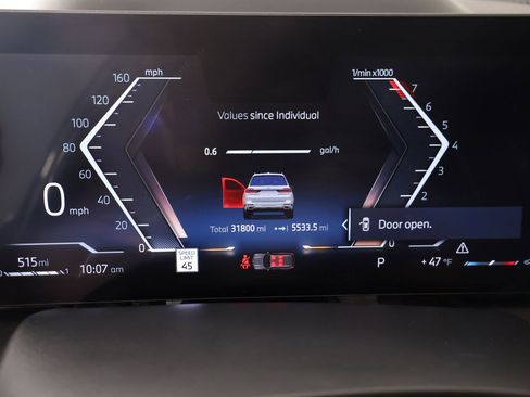 Used 2025 BMW X7 xDrive40i image 4