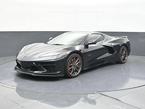 Used 2023 Chevrolet Corvette Stingray Premium Conv w/ Z51 Performance Package RWD image 3