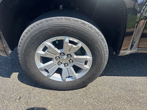 Used 2020 Chevrolet Colorado LT RWD image 10
