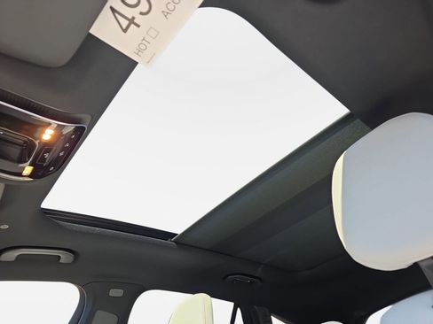 New 2026 Mercedes-Benz GLC 300 4MATIC image 29